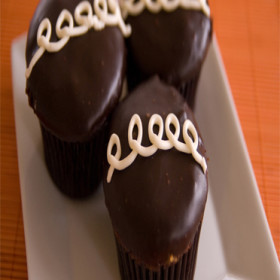 Chocolate Marshmallow Cream Cupcakes